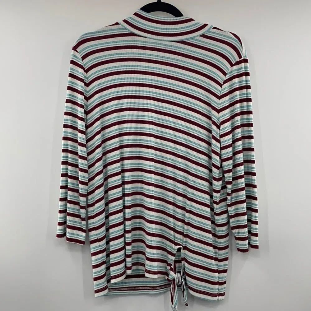 3For$20 St.John’s Bay Striped Long-Sleeve tee size: L